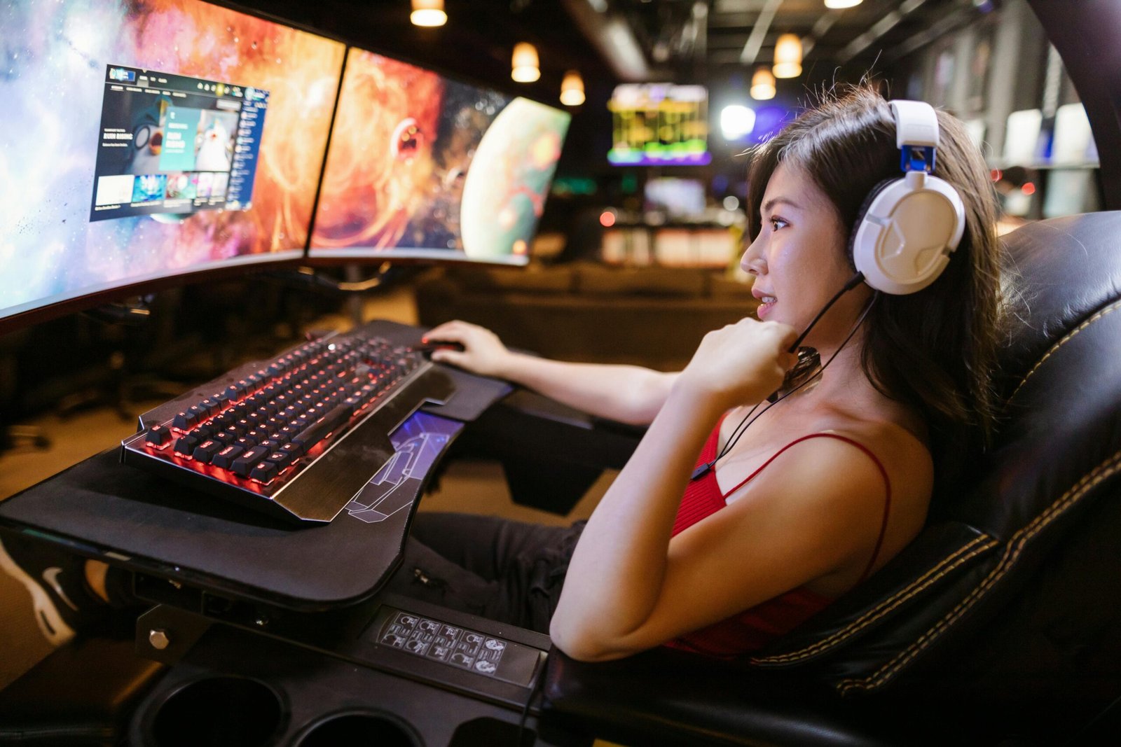 Mulheres e Tecnologia: Como a Revolução Digital Está Transformando Carreiras e Oportunidades